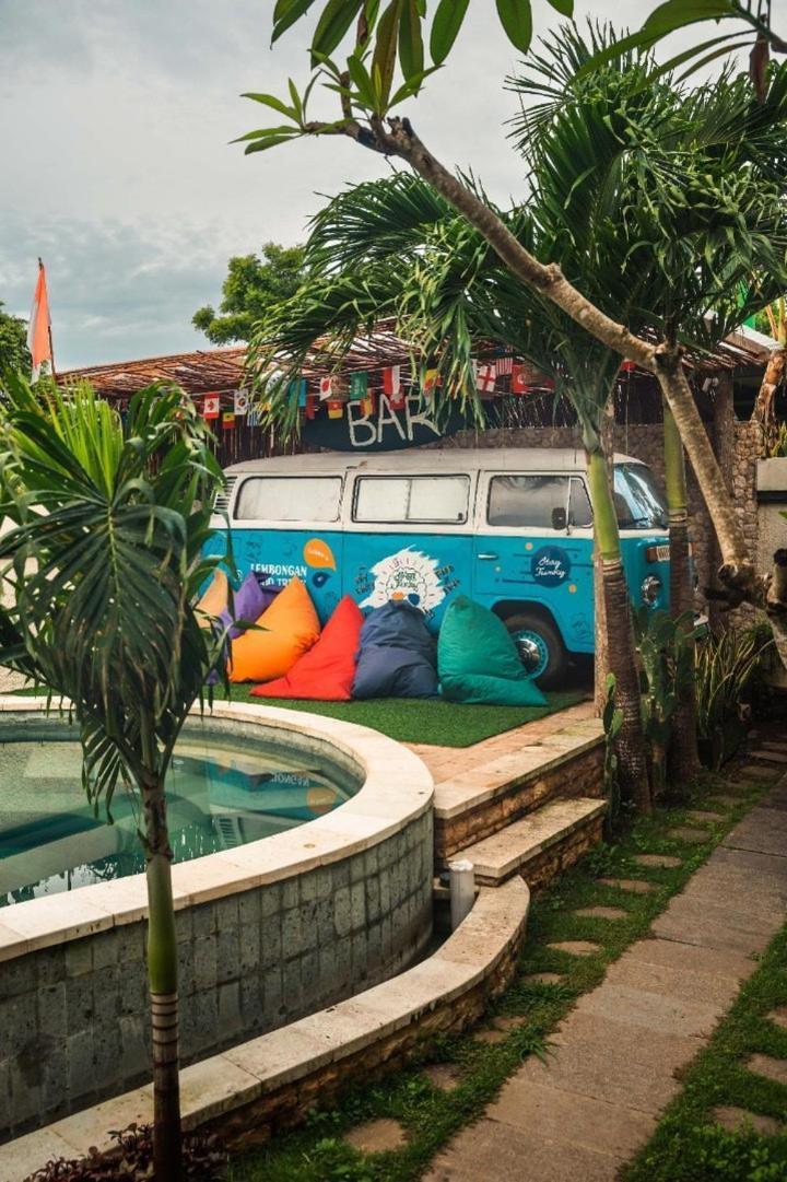 Lembongan Hostel Nusa Lembongan Eksteriør bilde
