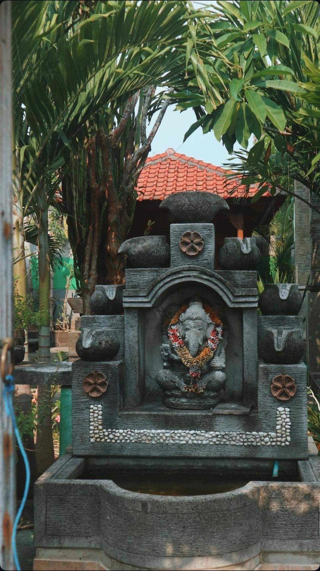 Lembongan Hostel Nusa Lembongan Eksteriør bilde