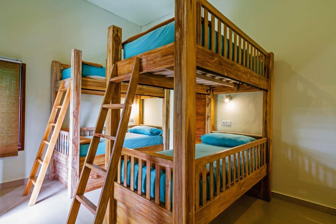 Lembongan Hostel Nusa Lembongan Eksteriør bilde