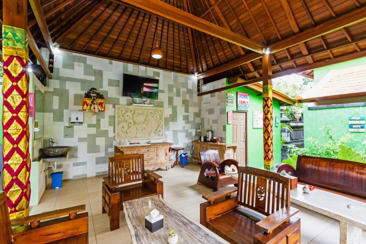 Lembongan Hostel Nusa Lembongan Eksteriør bilde