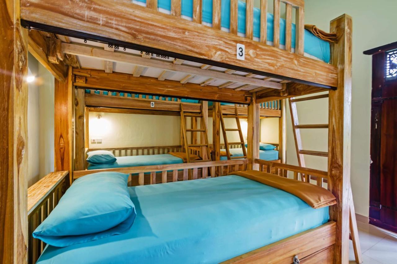 Lembongan Hostel Nusa Lembongan Eksteriør bilde